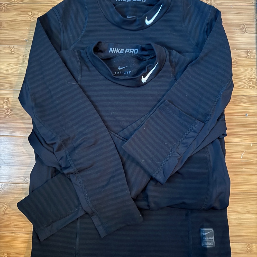Nike Pro Black Dri-FIT Fitted long sleeve thermal shirts. Lot of 2 Kids large 12